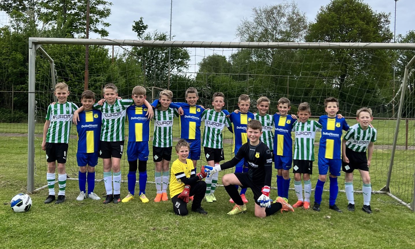 Pre match Olde veste - genemuiden. Elftal 10-1